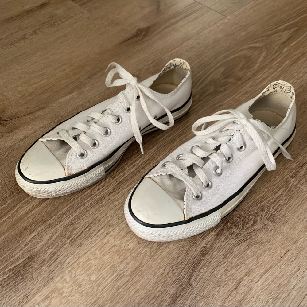 White/Black Converse All Star sneakers, size 6.5